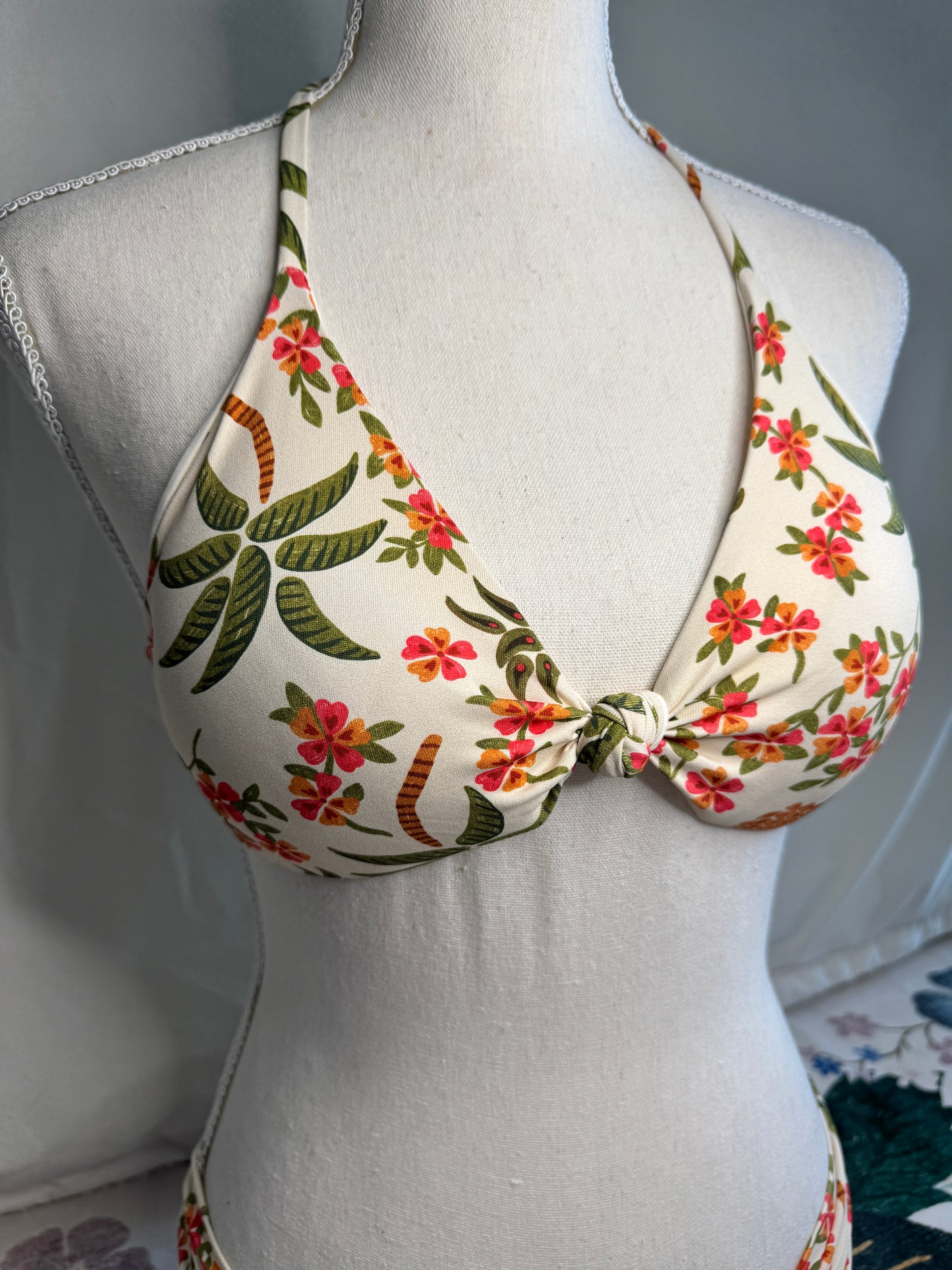 Pineapple Palms Top